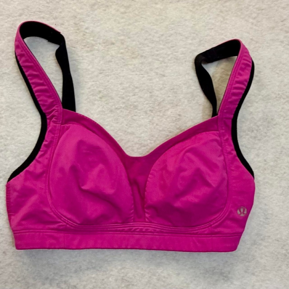Lululemon Ta Ta Tamer II Sports Bra